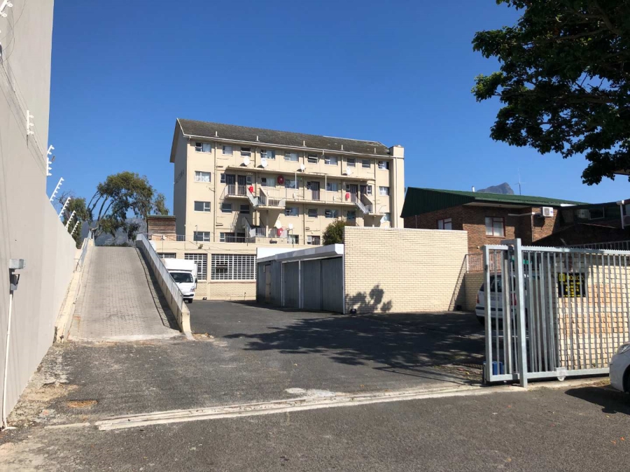 To Let 2 Bedroom Property for Rent in Claremont Western Cape